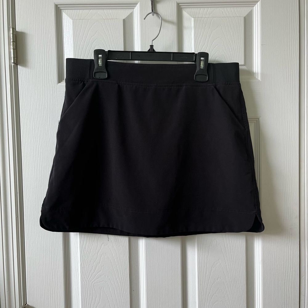 32 Degrees Women's Black Skort